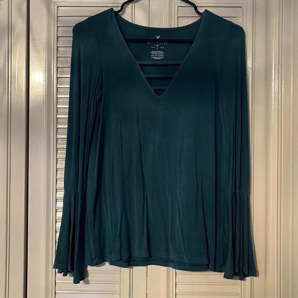 XS American Eagle Outfitters Soft &Sexy Long Sleeve Tee